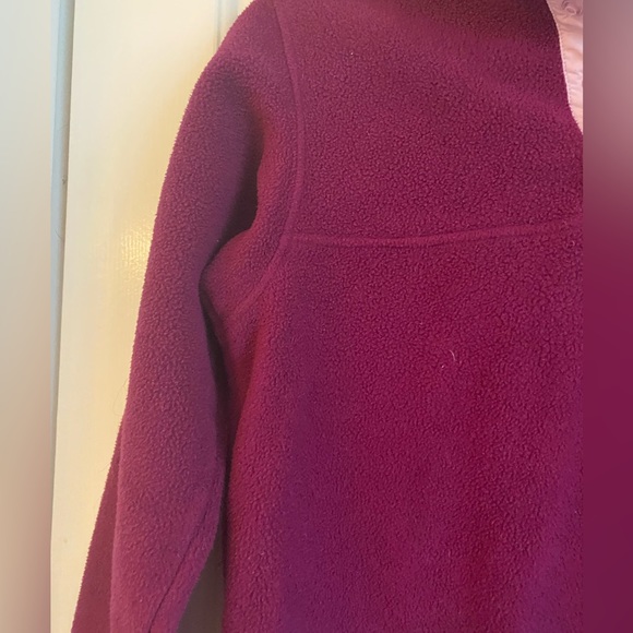 Last Chance: Patagonia Womens Fleece Pullover - Picture 8 of 10